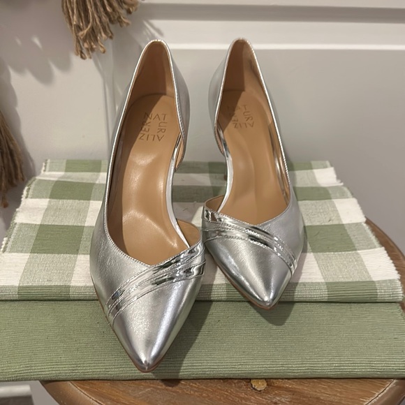 Naturalizer, Aubrey Women’s Heels - Picture 2 of 8